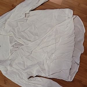 White Top with Attractive Cross Closure